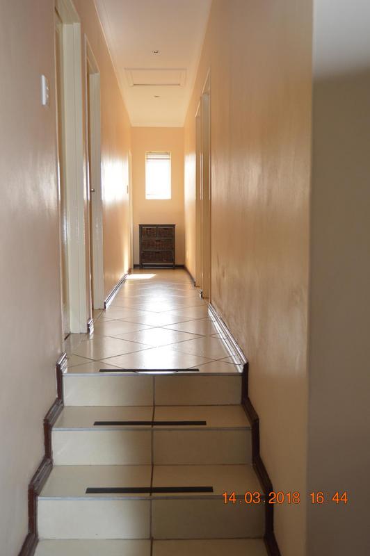 To Let 6 Bedroom Property for Rent in Kleinbron Estate Western Cape